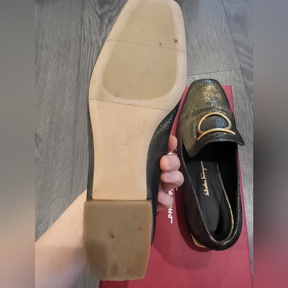 Excellent condition Ferragamo loafer flats Size 5 - Picture 6 of 6